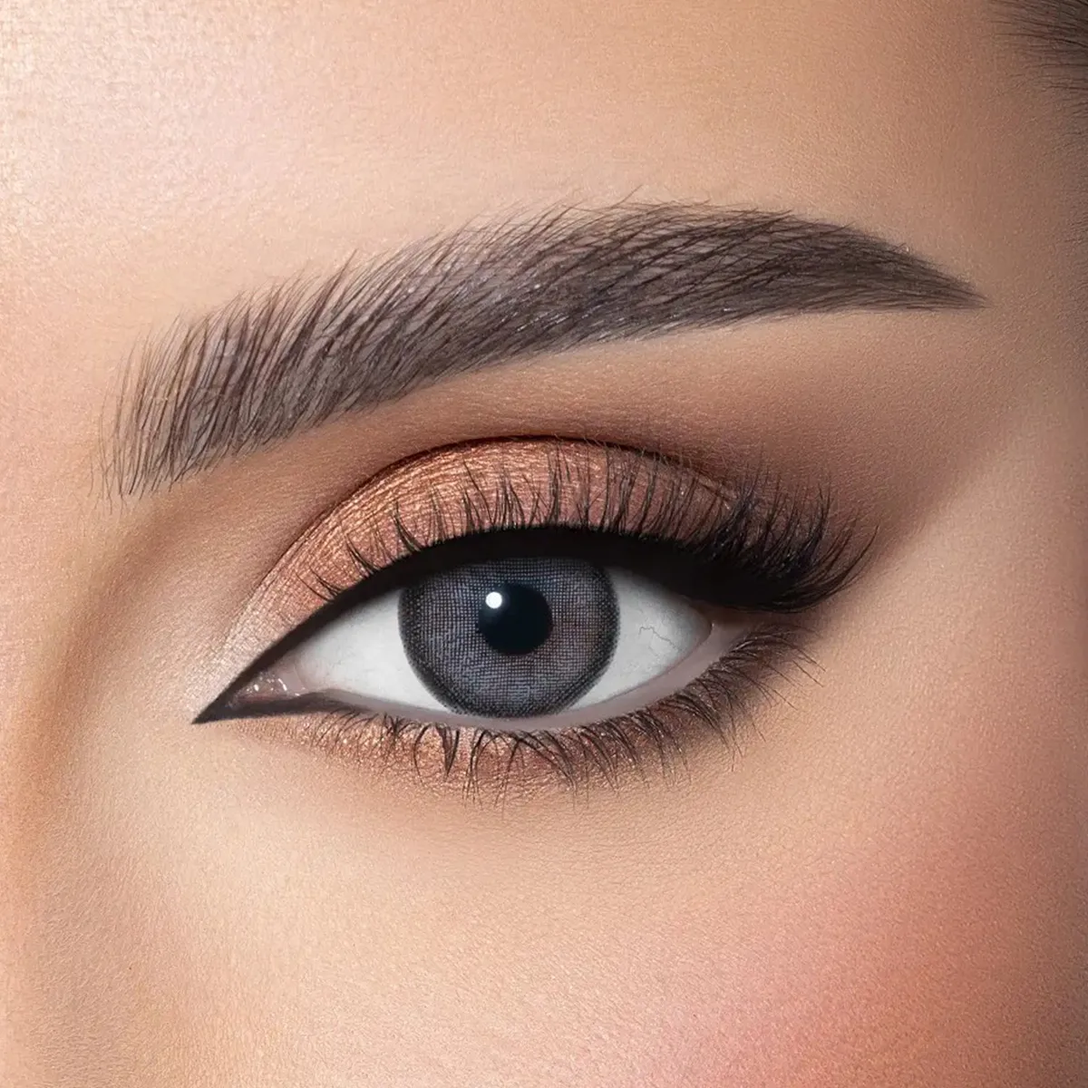 634d3cc5-5ff8-41e5-ac9f-a3905d62fb17 ذهب عدسات يومية ناتشورال جراى - الصورة 1